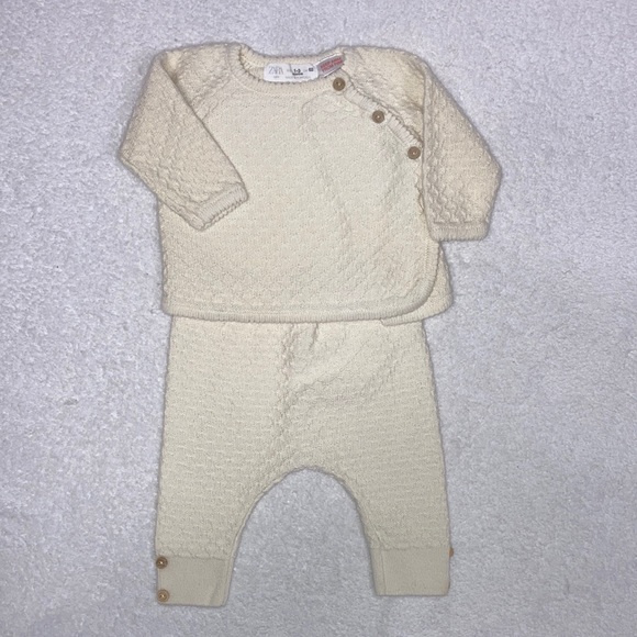 Zara Matching Sets Zara Baby Mini 3m Ivory Knit Side Button Sweater